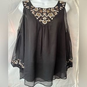 WHITE HOUSE BLACK MARKET BLOUSE